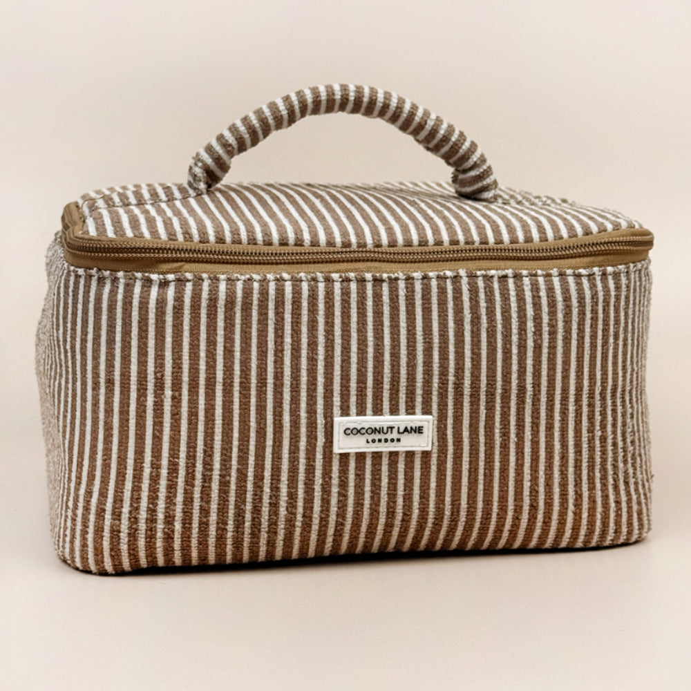 Aesthetic Makeup & Wash Bags