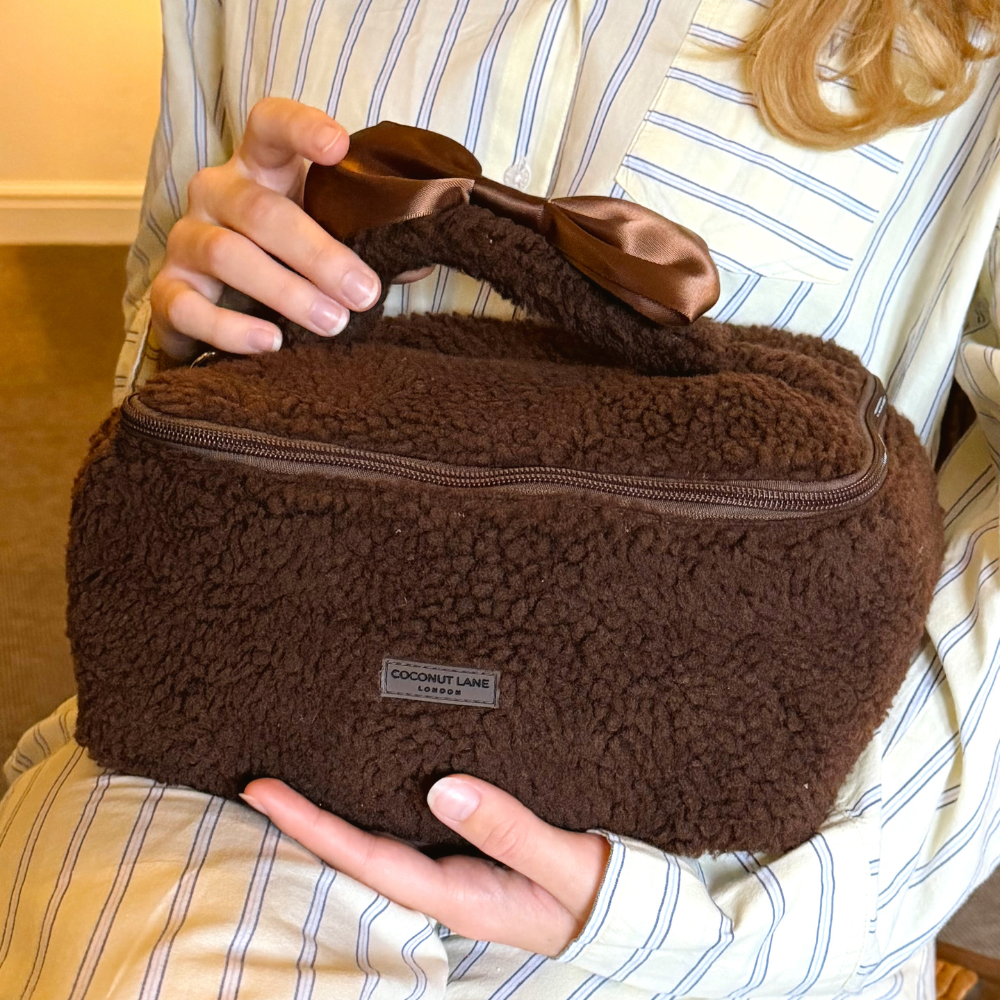 Travel Vanity Case - Chocolate Teddy
